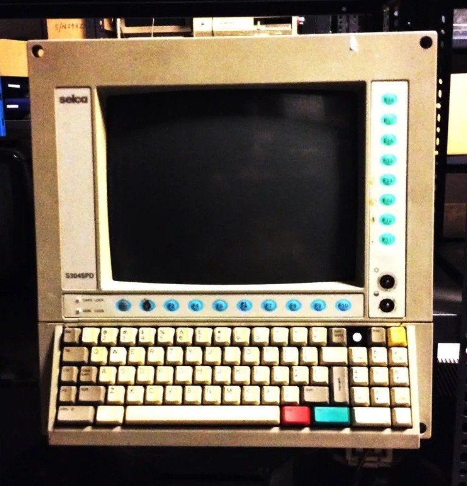 computer industriale non funzionante