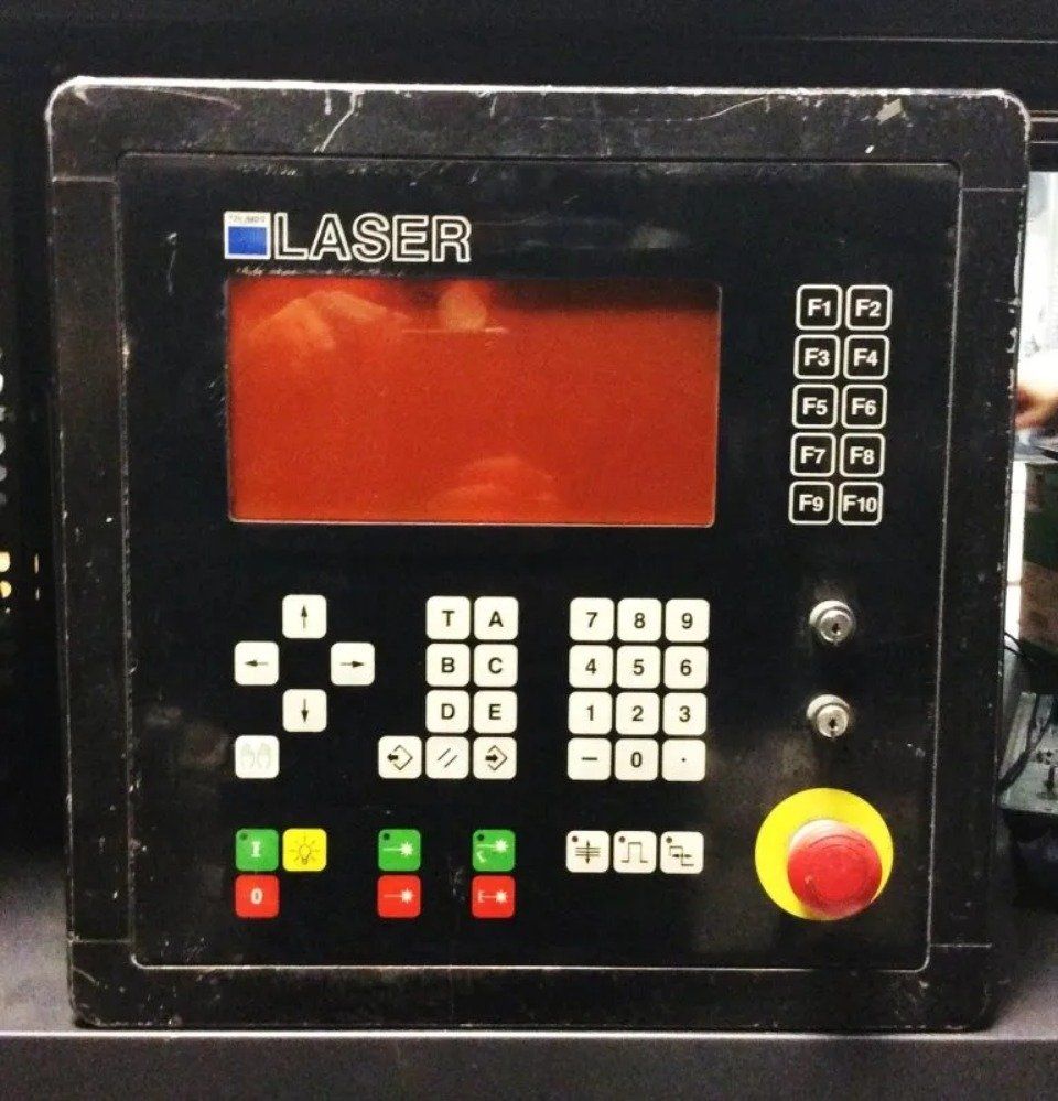 computer industriale prima della riparazione