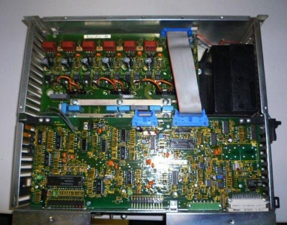 azionamenti industriale durante una riparazione