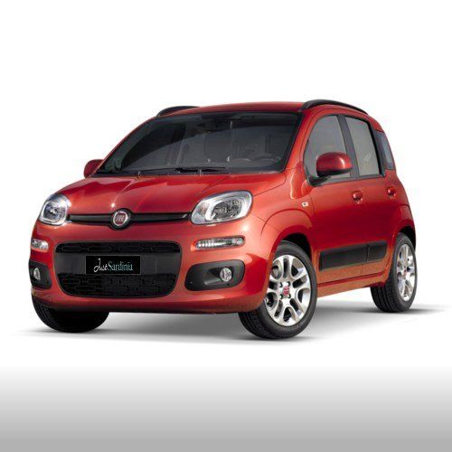 Fiat Panda rossa su sfondo grigio e bianco