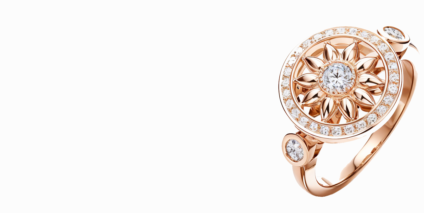 Un primer plano de un anillo con diamantes sobre un fondo blanco.