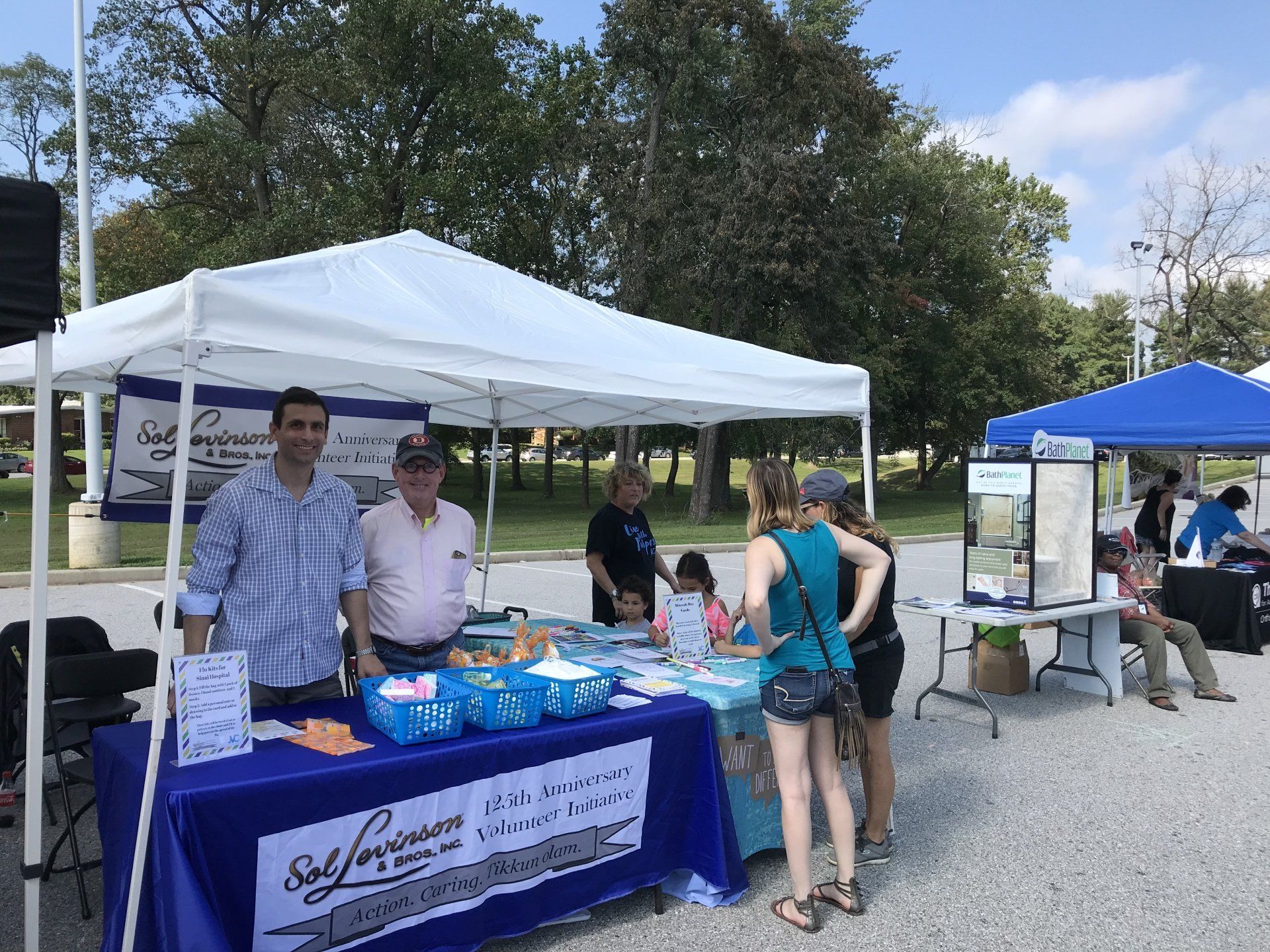 Sol-Levinson-volunteer-festival-Maryland