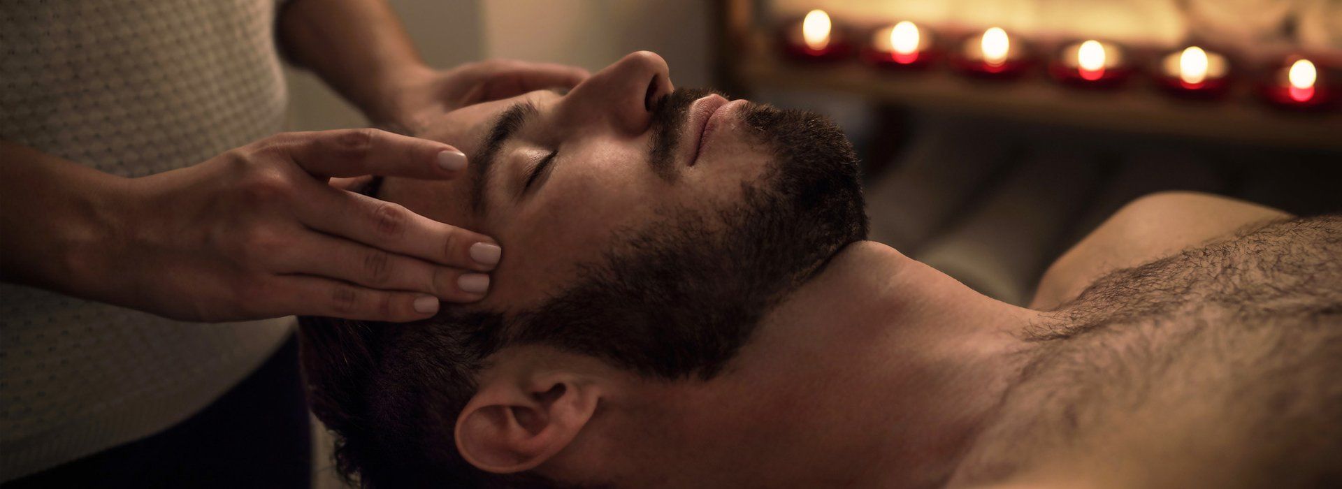forehead massage for men