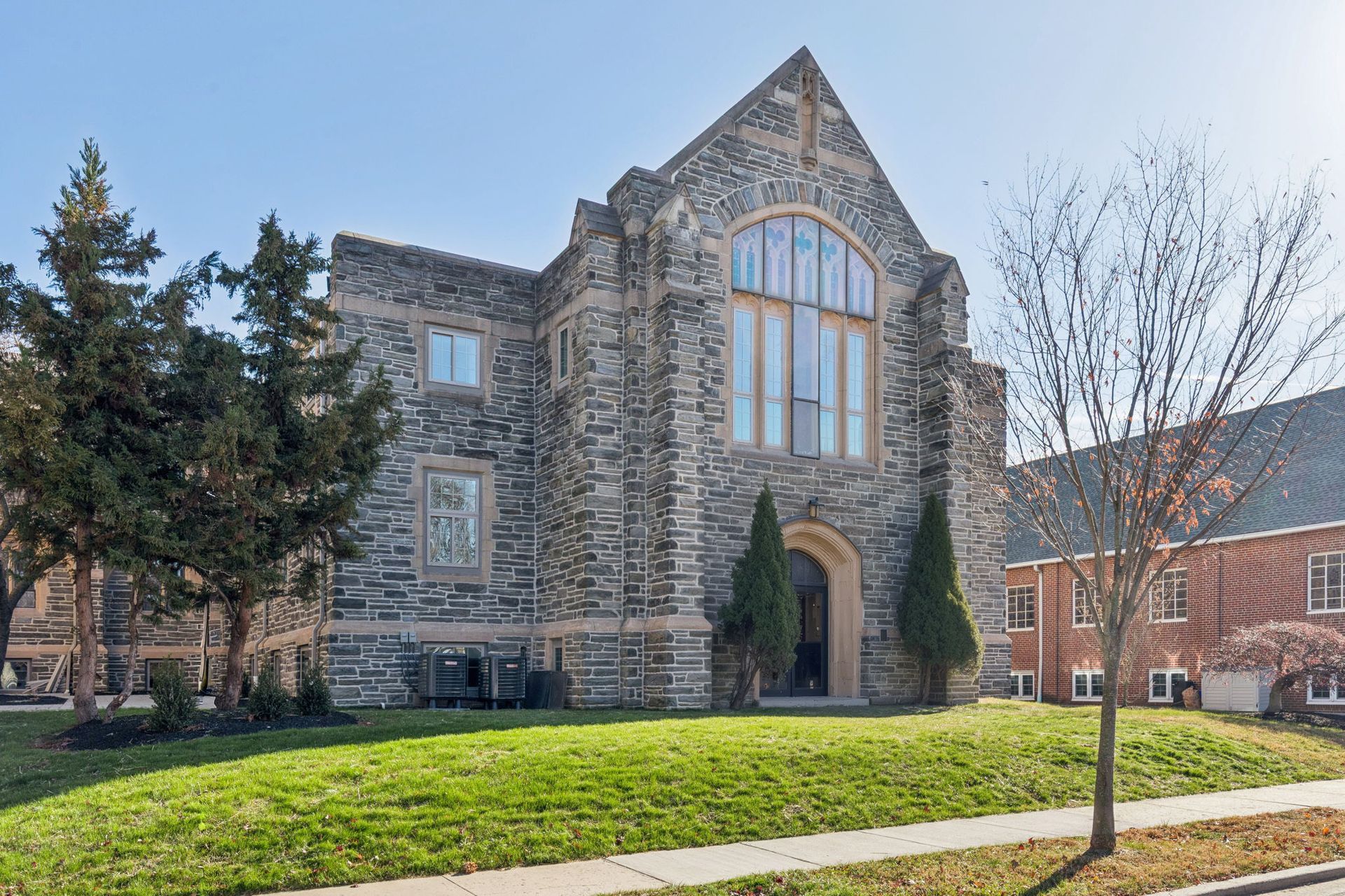 Exterior picture of 30 Fern, archictecturally pristine building