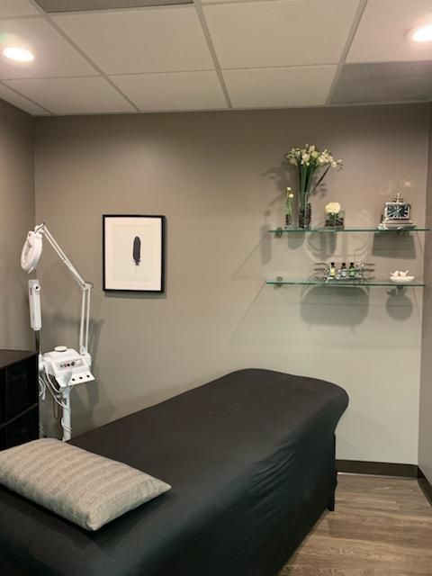 Waxing —  Racine, Wisconsin — Aponi Salon