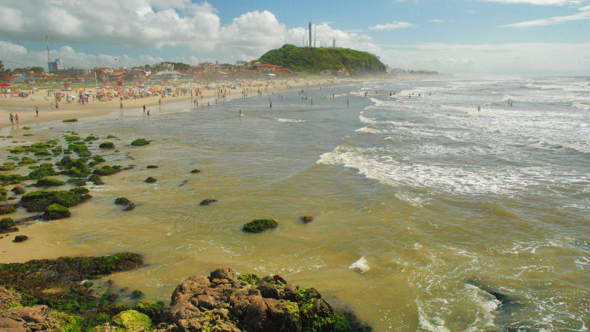 Praias de Torres, Cidreira e Capão da Canoa estão entre os destinos mais citados do RS.