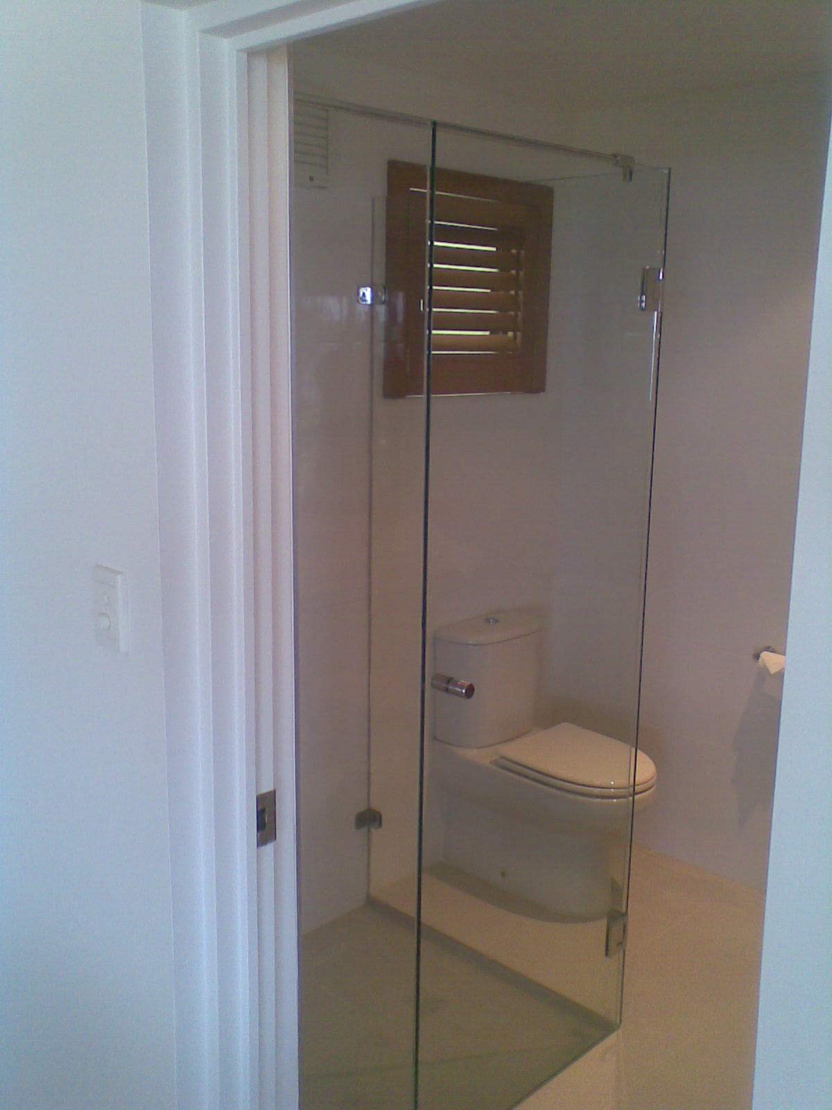 Glass Shower Screen With Toilet - Capricorn Coast, QLD - Capcoast Glass