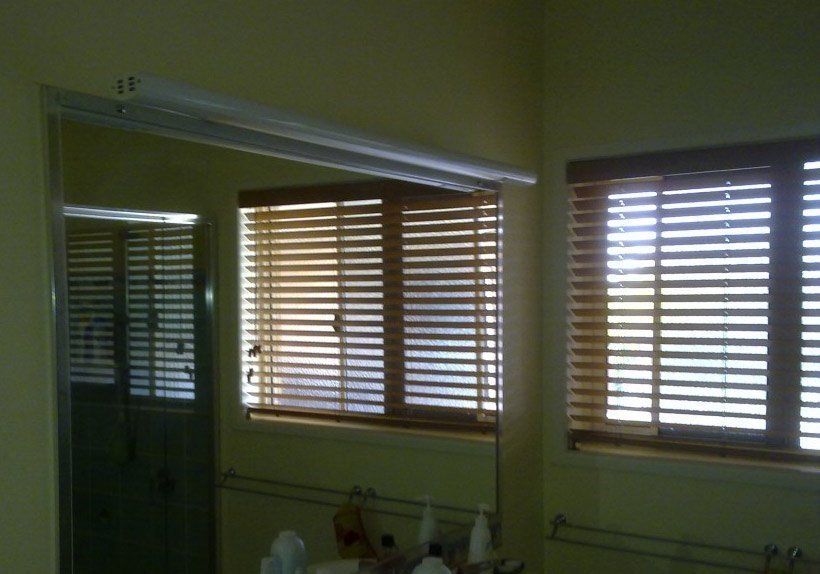 Blinds In Bathroom - Capricorn Coast, QLD - Capcoast Glass