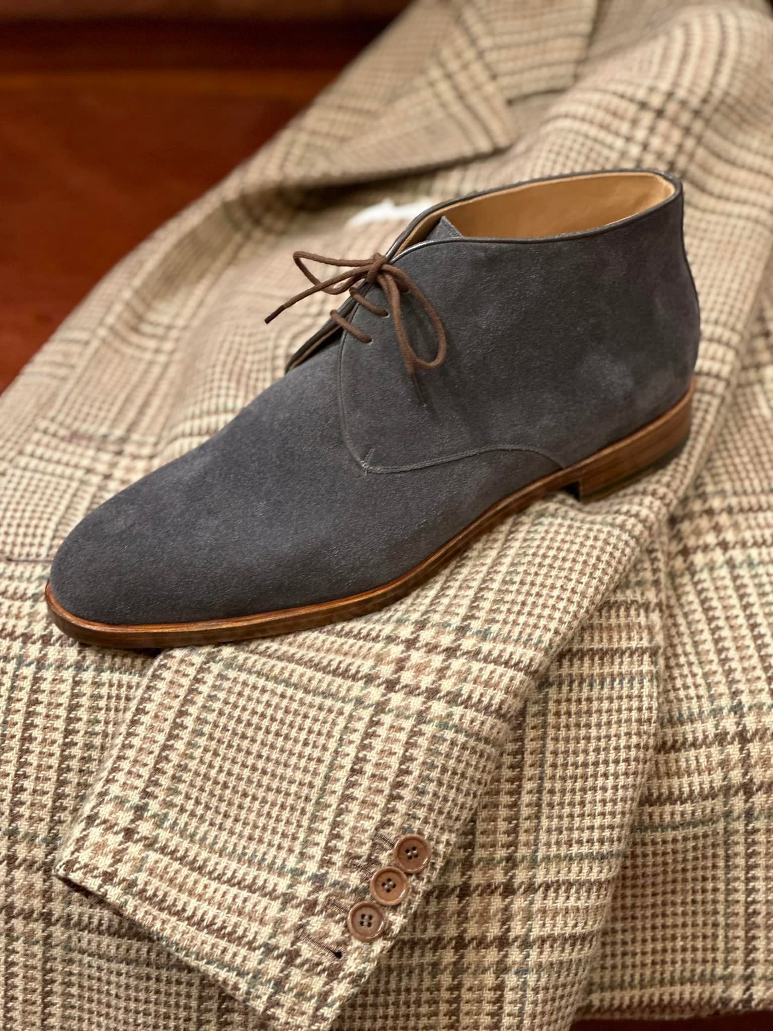 Stivaletto scamosciato uomo