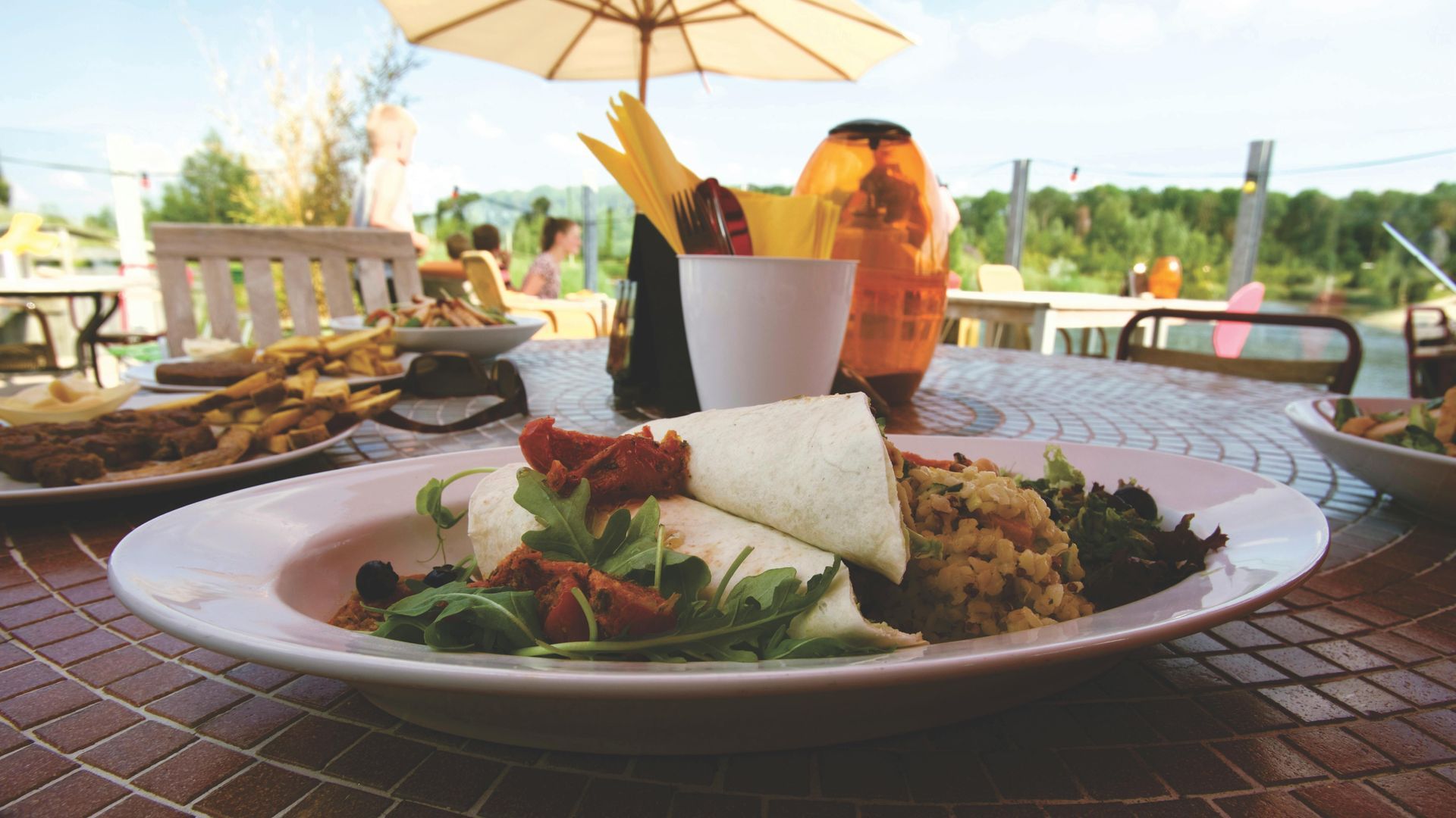 When to Review Restaurant Insurance in FL, AZ, TX, WA, ID
