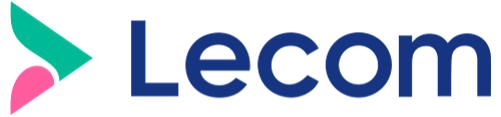 O logotipo da lecom é azul e rosa com uma seta verde.