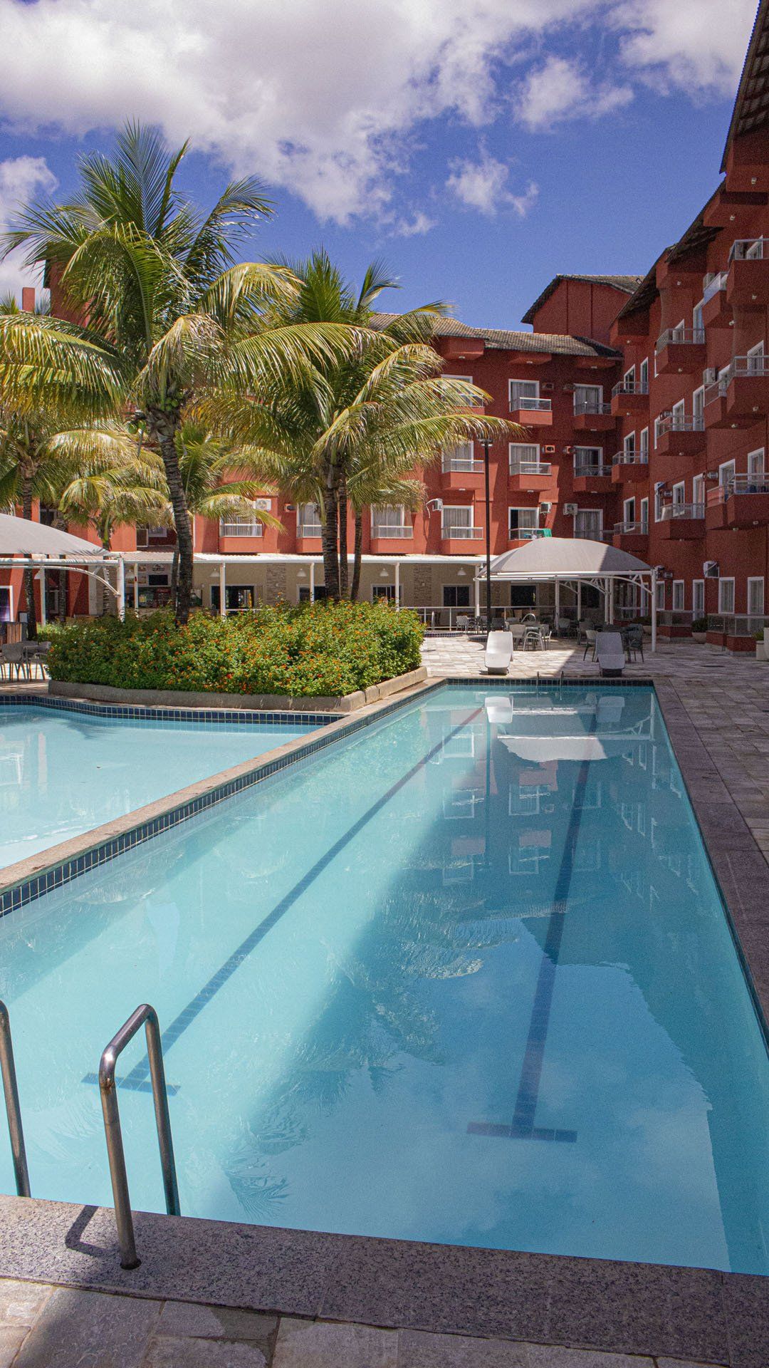 Piscina do hotel