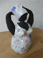 Dikke Dame met Hoofddoek - Keramisch Beeld