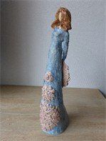 Meisje met Hoed - Keramiek Kunstwerk