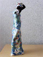 Afrikaanse Lady Staand - Keramisch Beeld