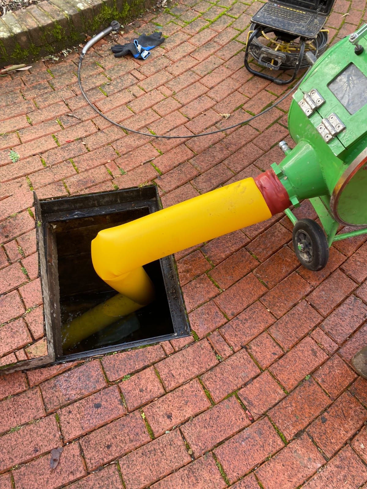 High pressure drain jetting clearing blockage Penge, Bromley.