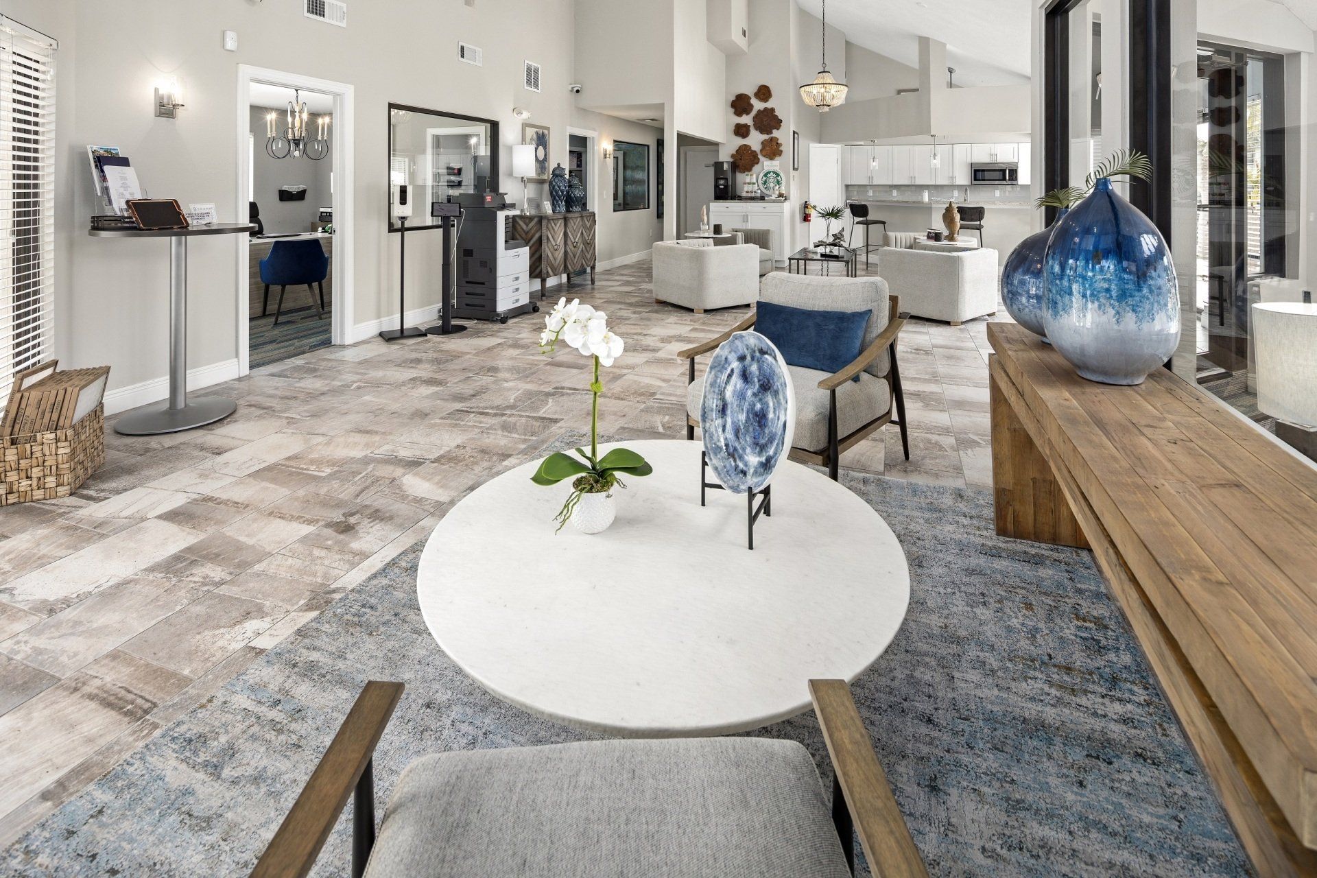 Resident Lounge  | City Harbor