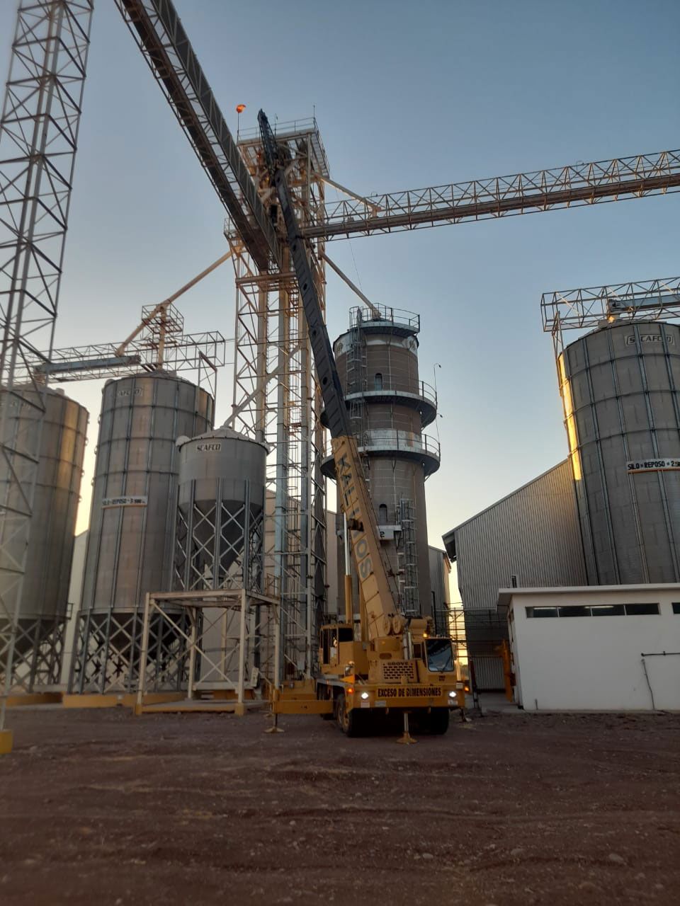 renta de grúas industriales