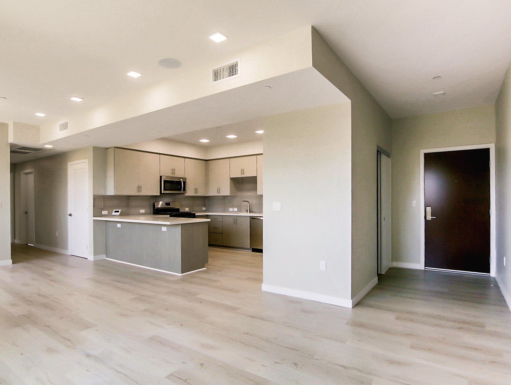 Modern kitchen with hardwood and kitchen island