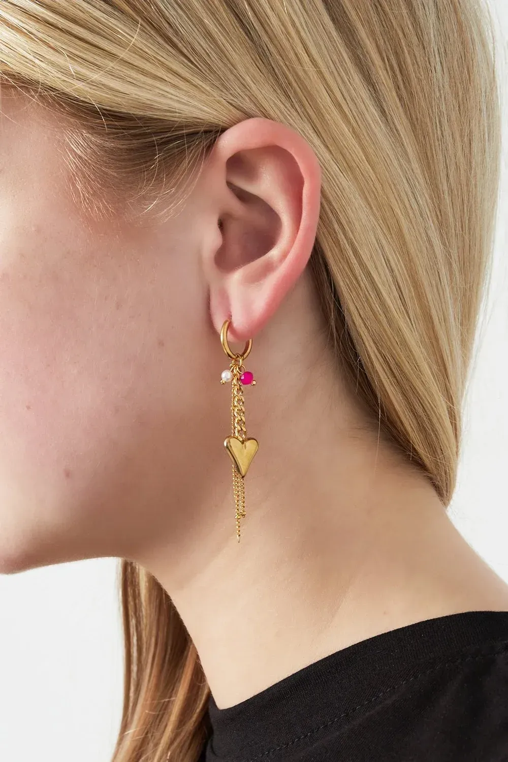 Heart-shaped earrings