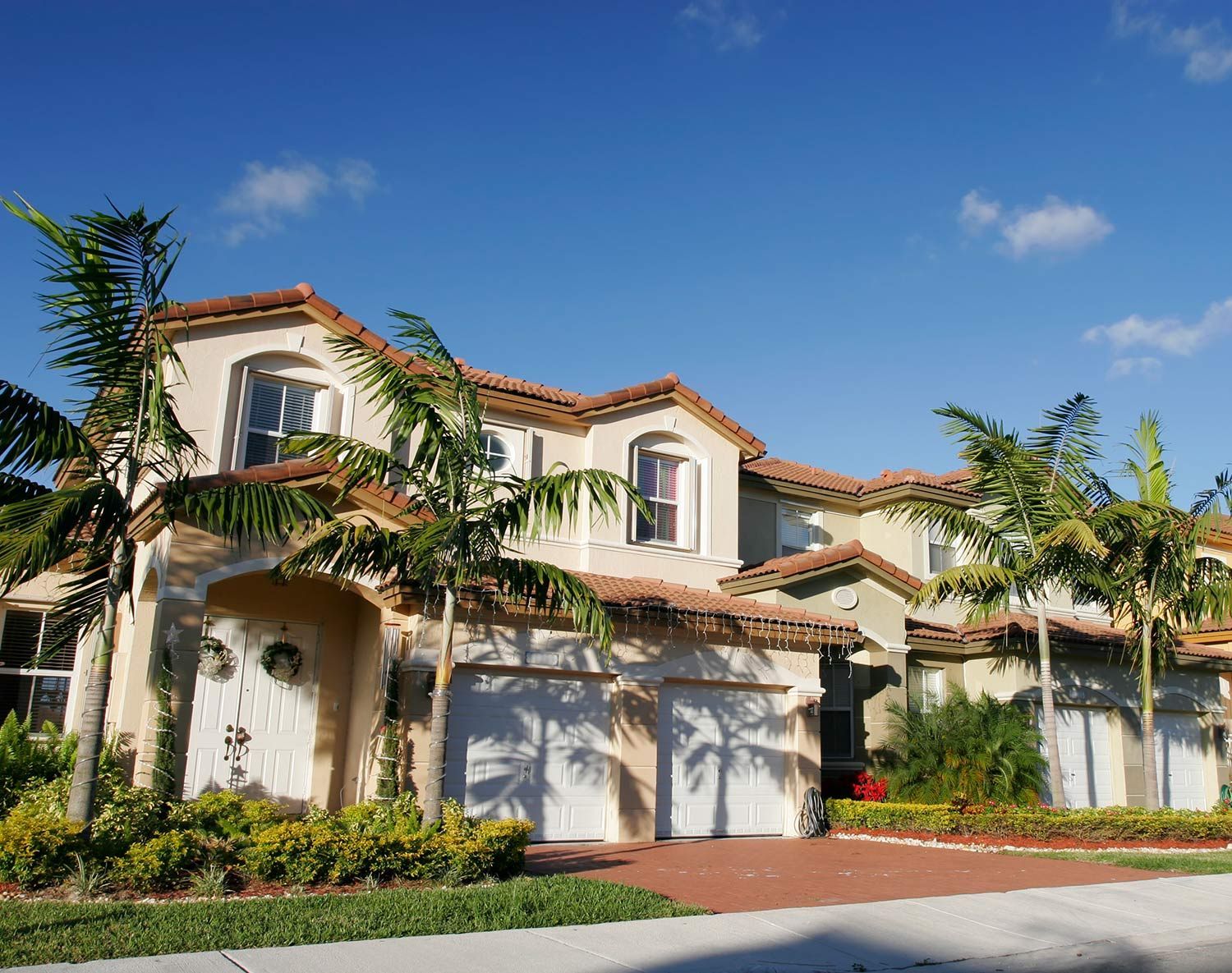 Exterior of Wide House — Aiea, HI — Horita Realty Exterior of Wide House — Aiea, HI — Horita Realty