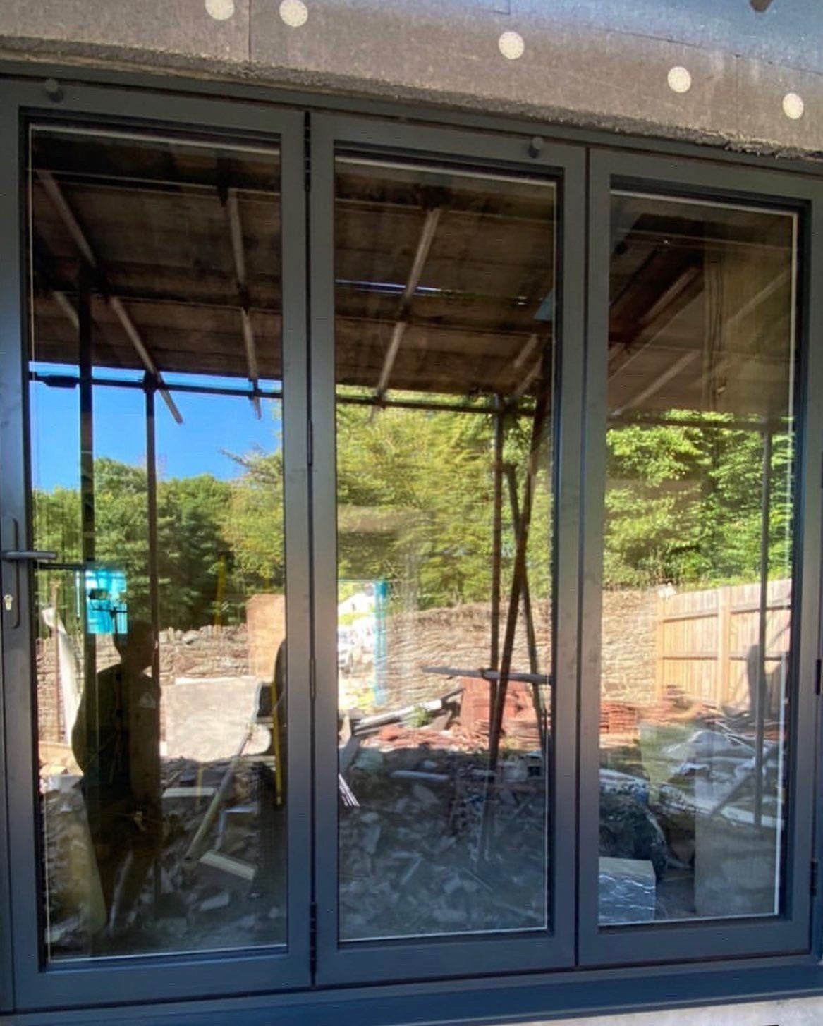 bifold  doors mumbles