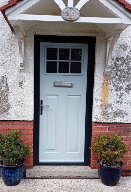 composite door neath