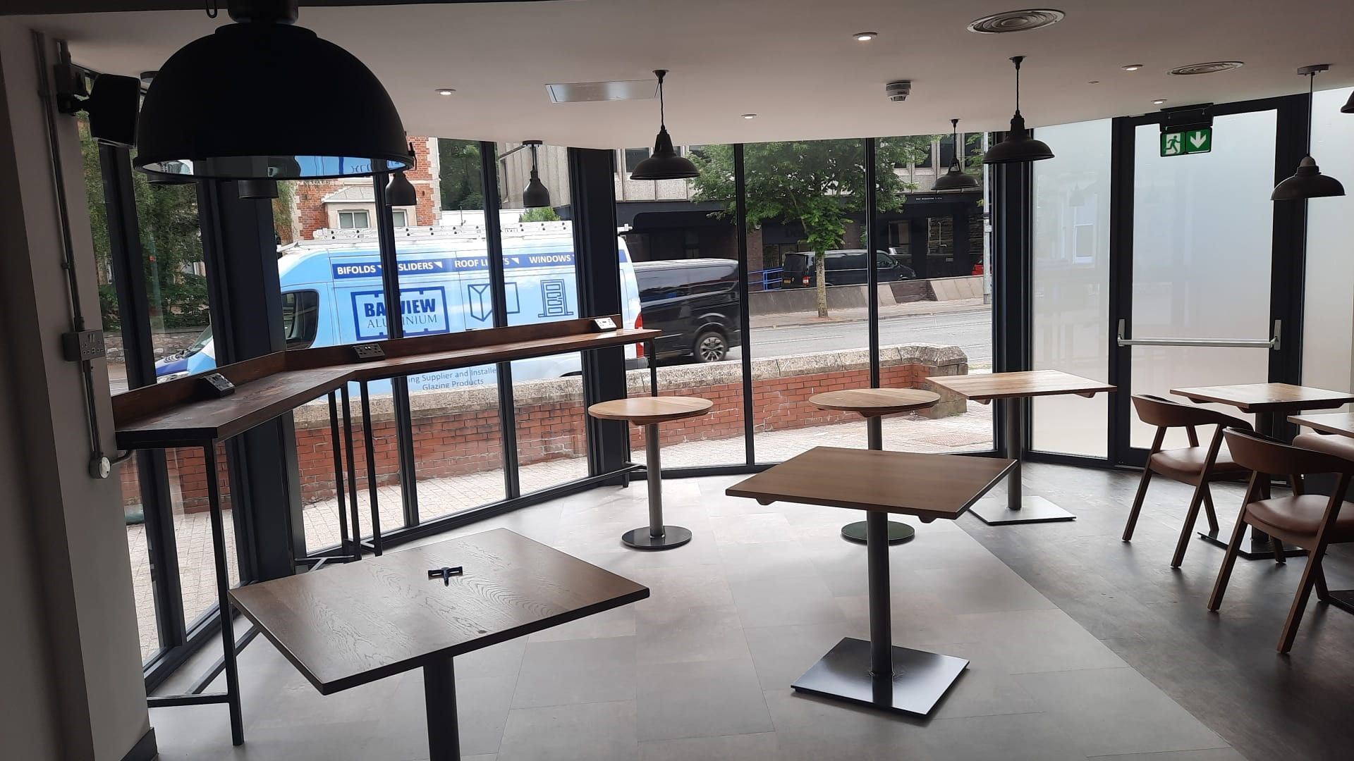 aluminium windows bridgend