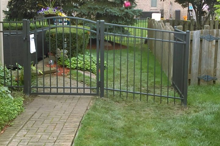Aluminum Gate EFF-20 With Curved Top — Warren, MI — Kimberly Fence & Supply