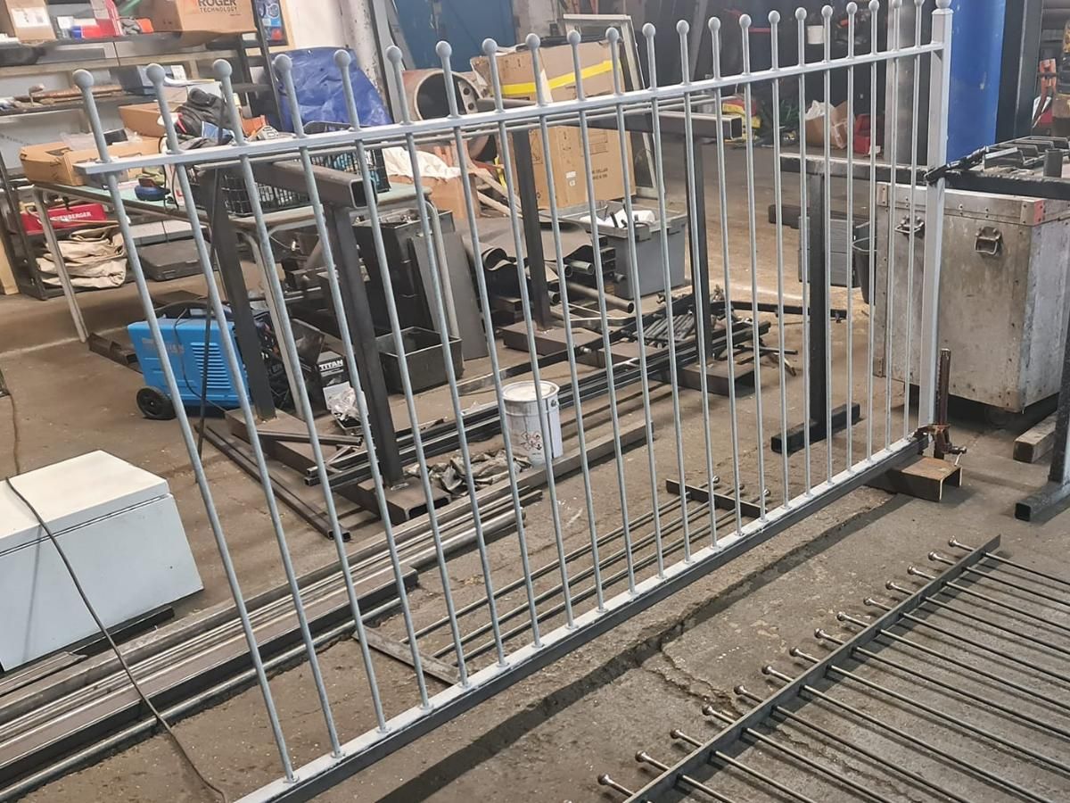 Nottingham Metalworks ball top railings primed