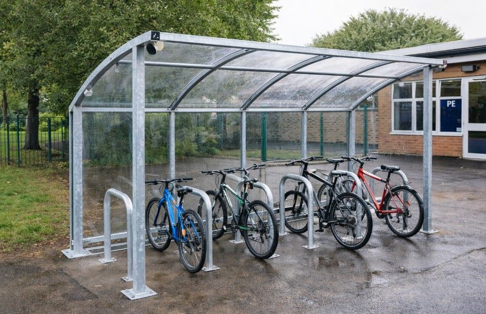 Detail of bespoke metal and wood garden table construction showing quality materials and craftsmanship in Nottingham-made outdoor furniture