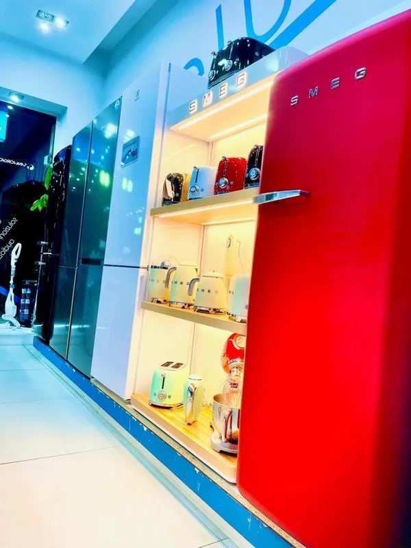 Elettrodomestici Smeg: design, innovazione e qualità con De Luca Elettrodomestici a Rende i Cosenza