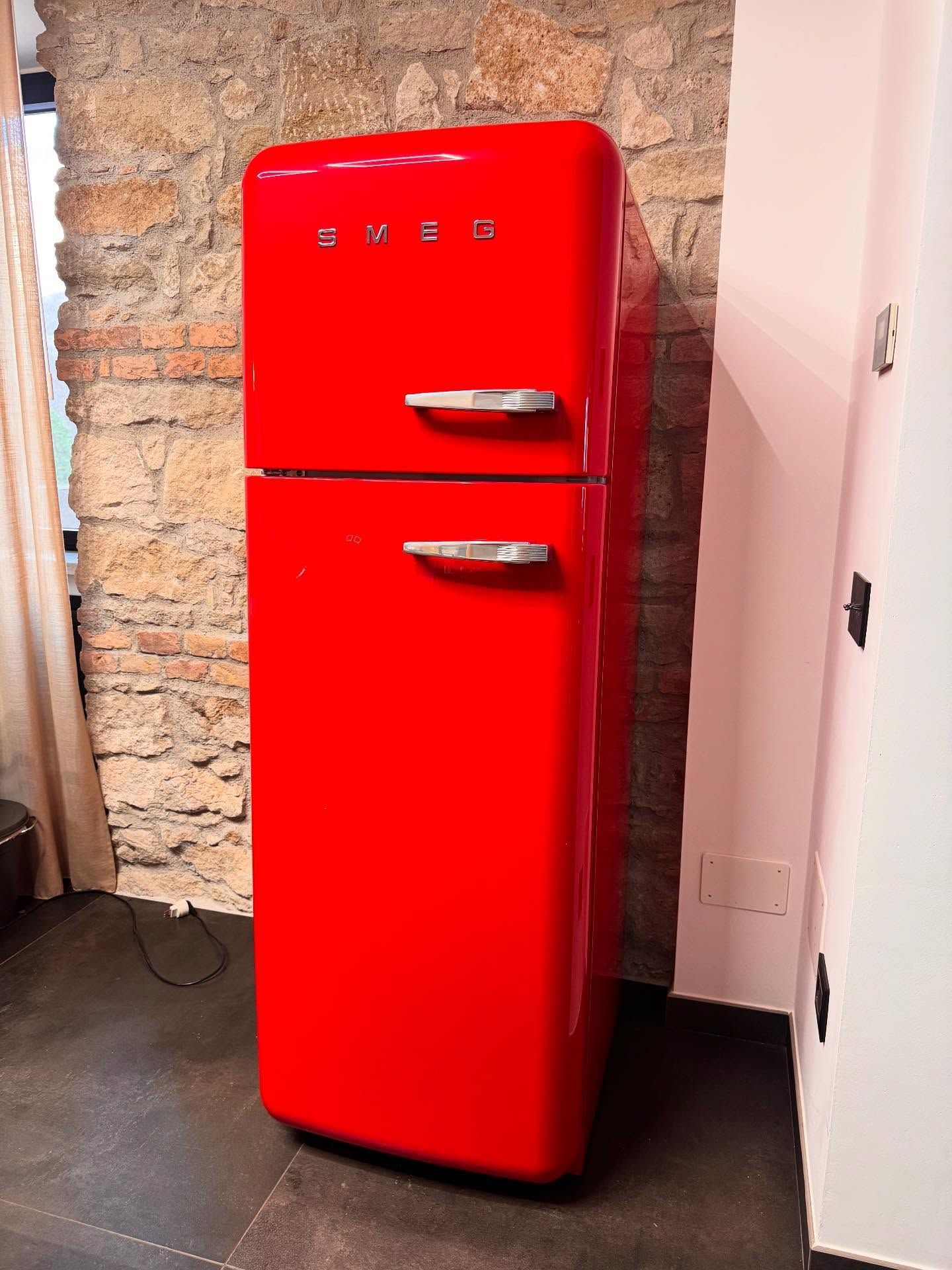 vendita grandi elettrodomestici Smeg De Luca Elettrodomestici Rende Cosenza