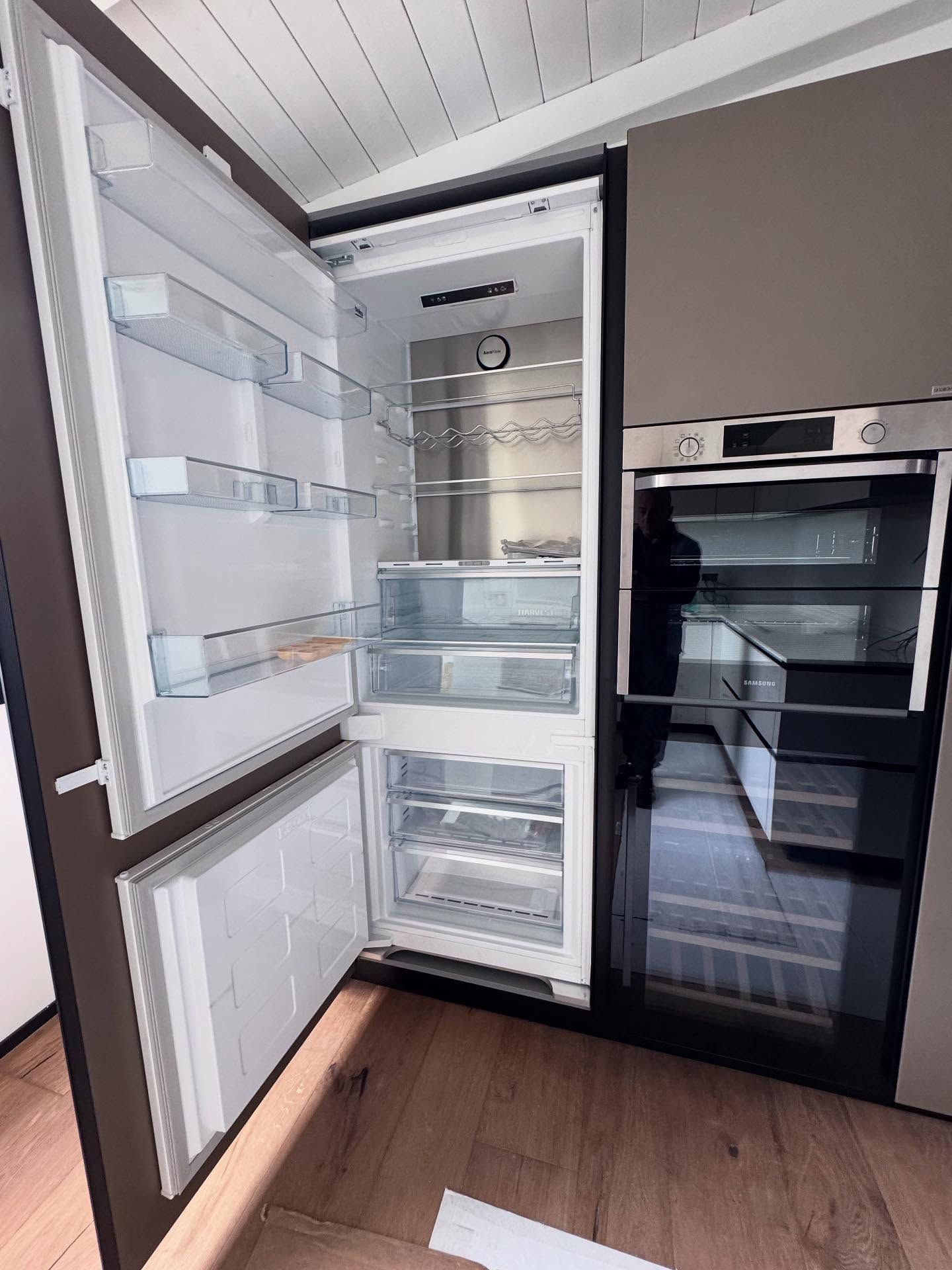 vendita e assistenza frigoriferi da incasso De Luca Elettrodomestici Rende Cosenza