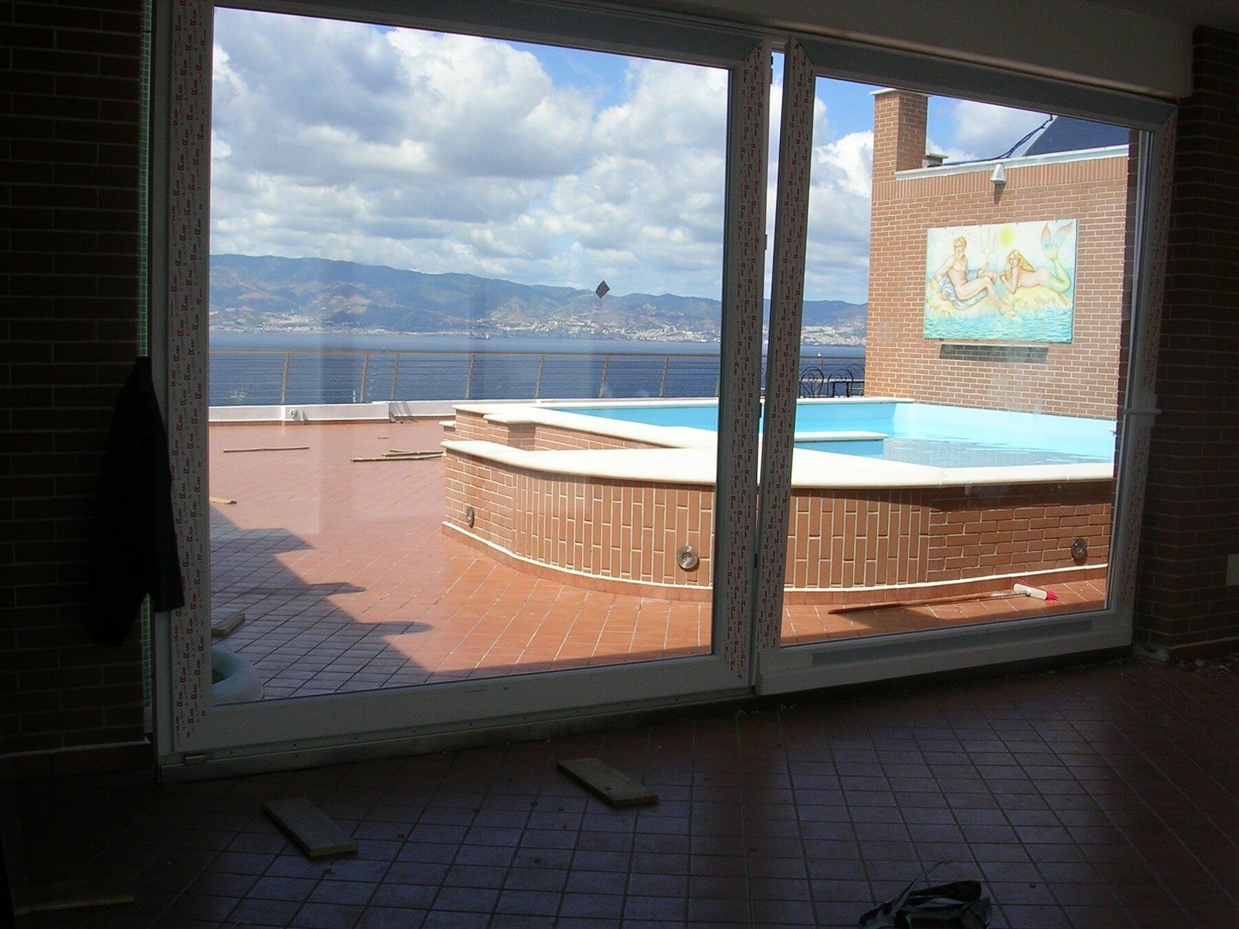 finestra scorrevole con apertura verso l'interno