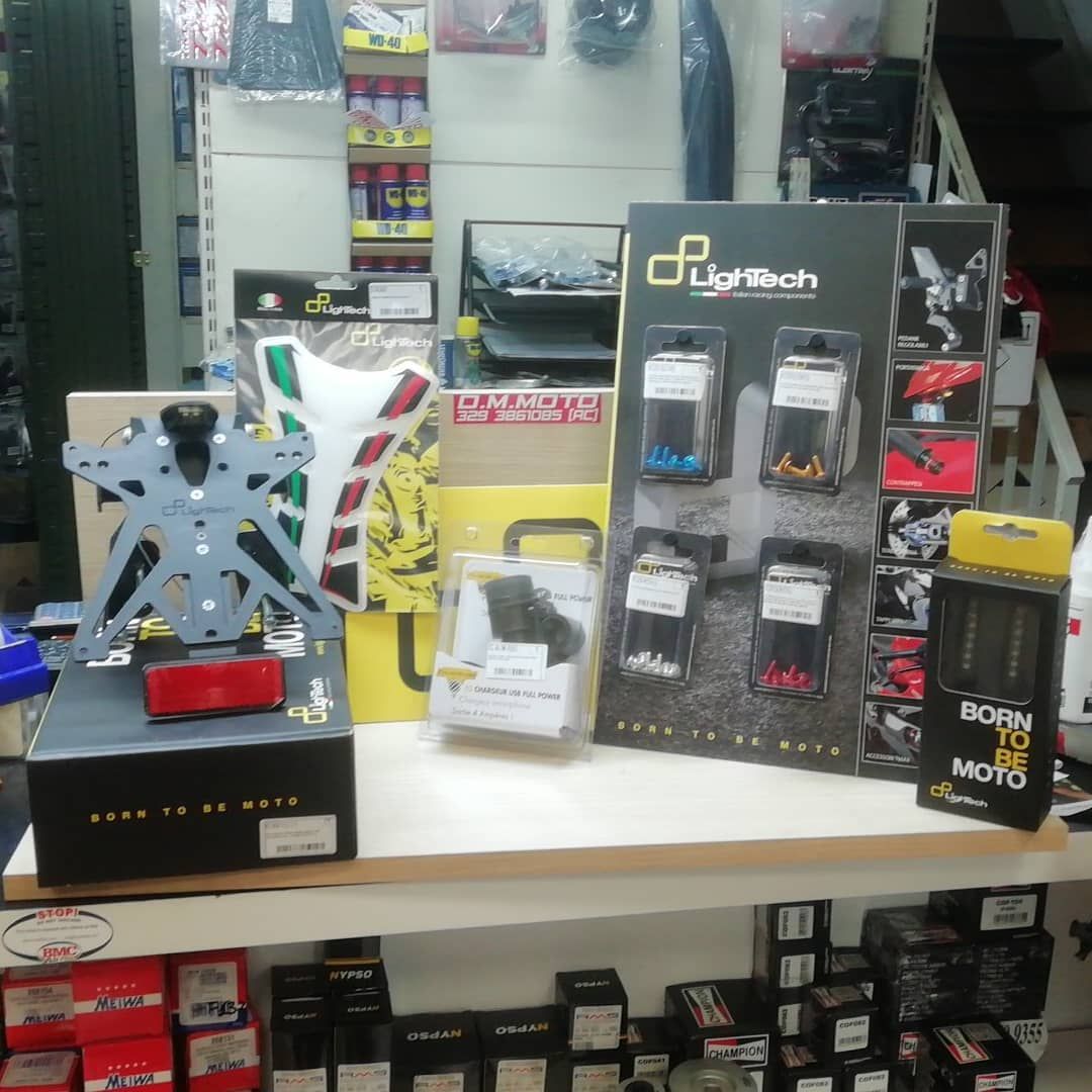 dm moto, ricambi moto