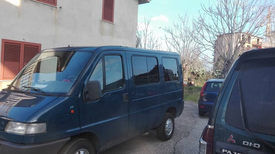 dm moto, oscuramento vetri