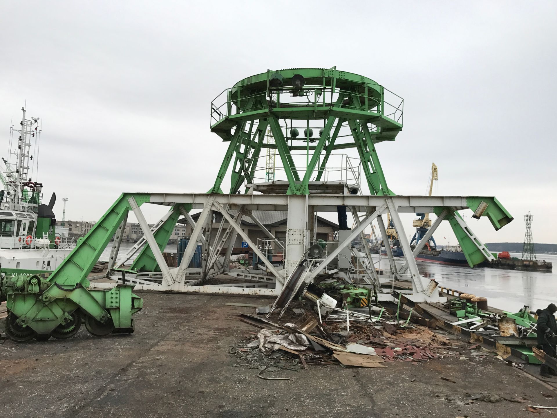 Metalinių konstrukcijų demontavimas