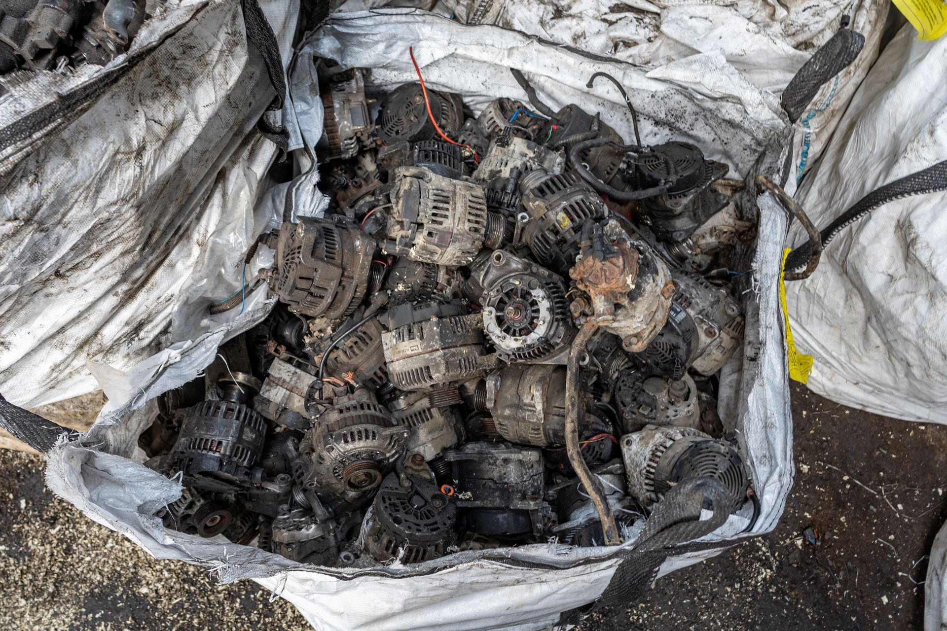 Spalvotojo metalo laužo supirkimas