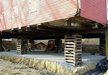 Red House Movement — Structural Relocation in Hopewell Junction, New York