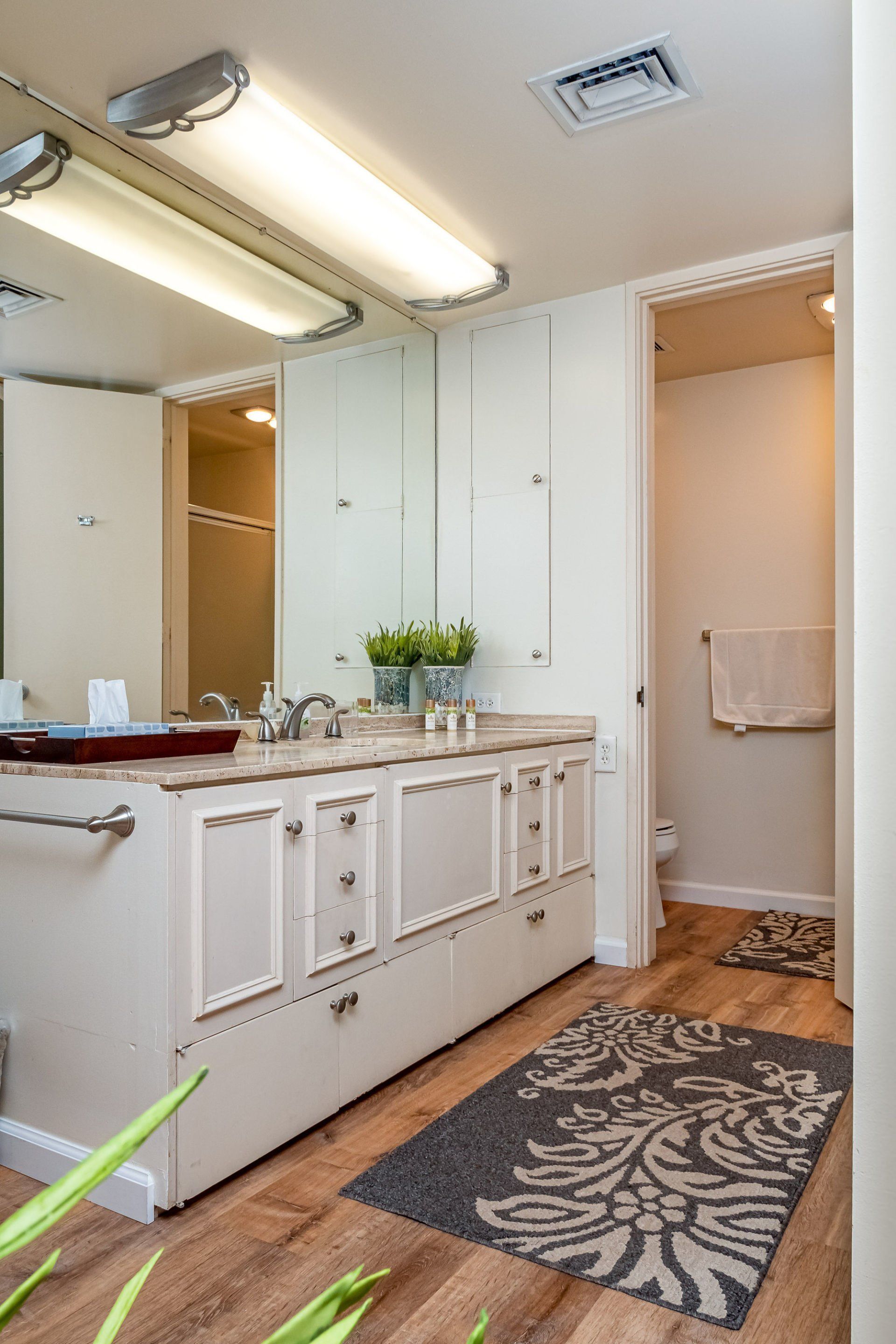 450 Kahala Beach - bathroom