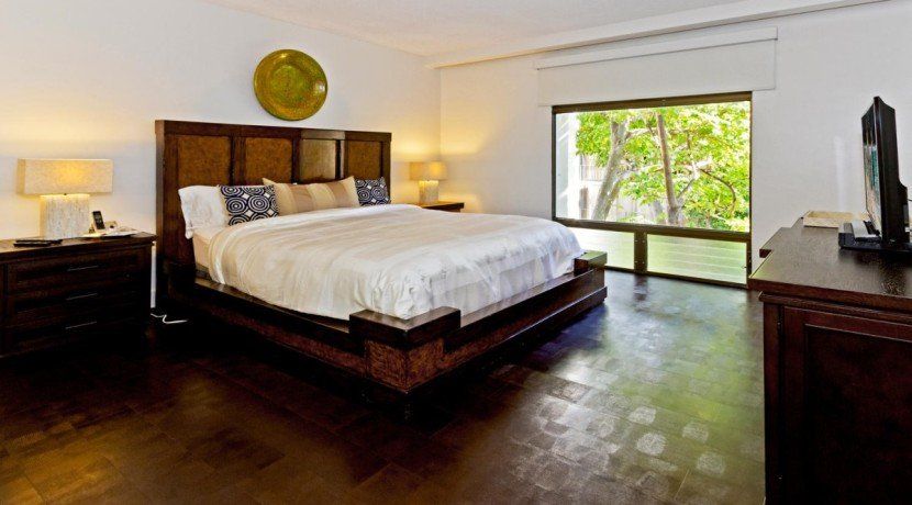 325 Kahala Beach | Honolulu, HI