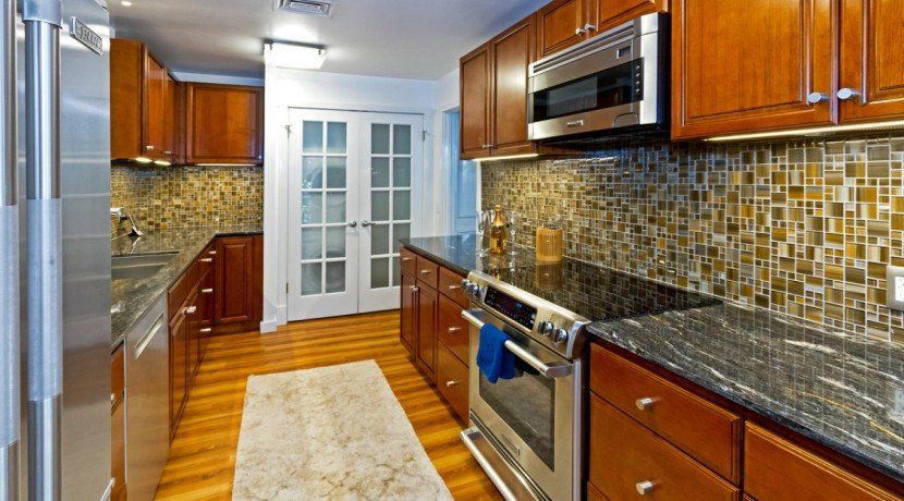 325 Kahala Beach | Honolulu, HI