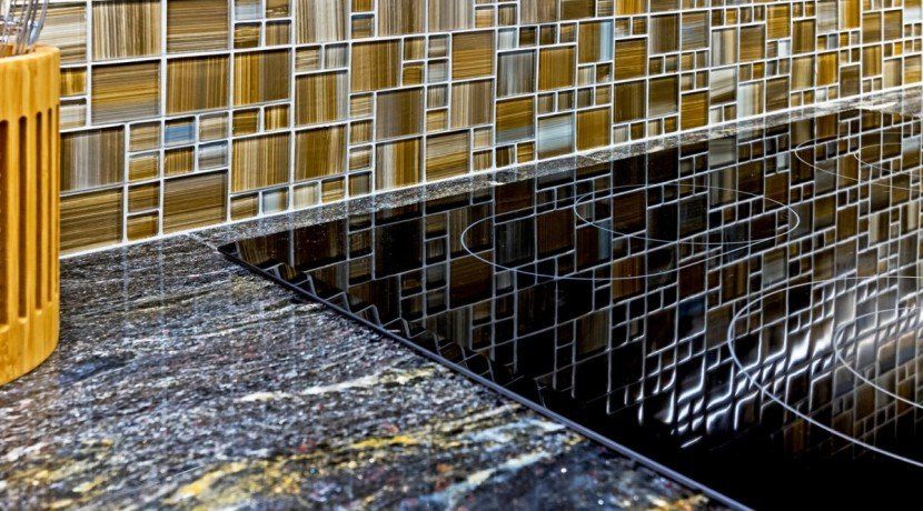 325 Kahala Beach | Honolulu, HI