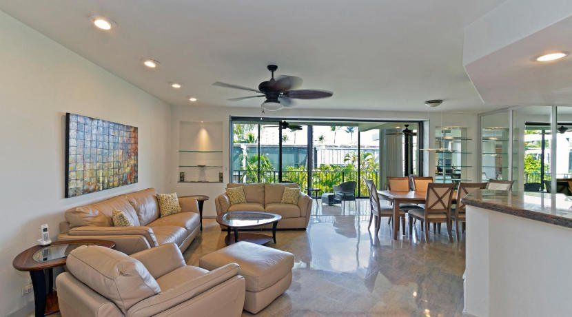 429 Kahala Beach | Honolulu, HI