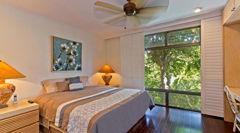 429 Kahala Beach | Honolulu, HI