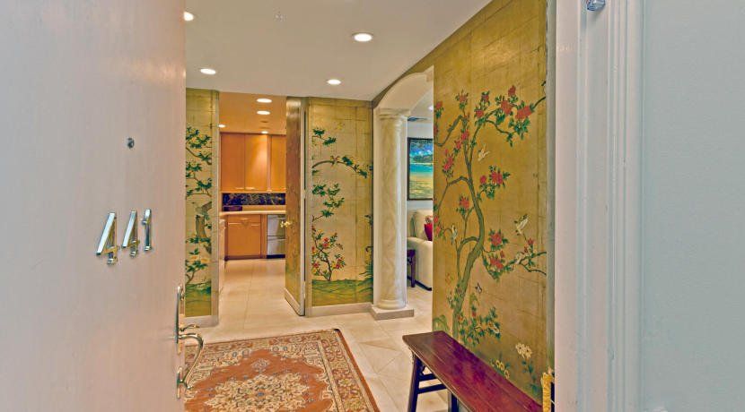 441 Kahala Beach | Honolulu, HI