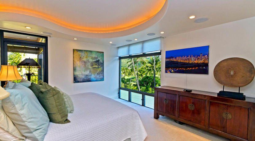 441 Kahala Beach | Honolulu, HI