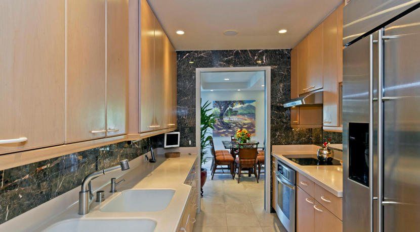 441 Kahala Beach | Honolulu, HI