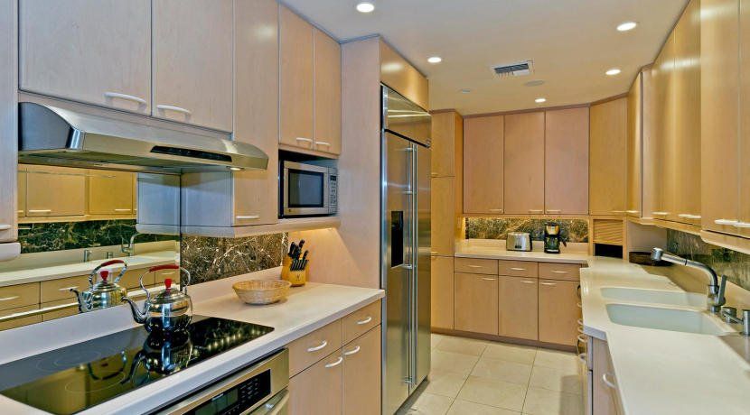 441 Kahala Beach | Honolulu, HI